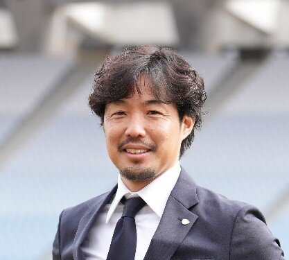 tomita.jpg