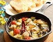 鶏肉とじゃがいものアヒージョ